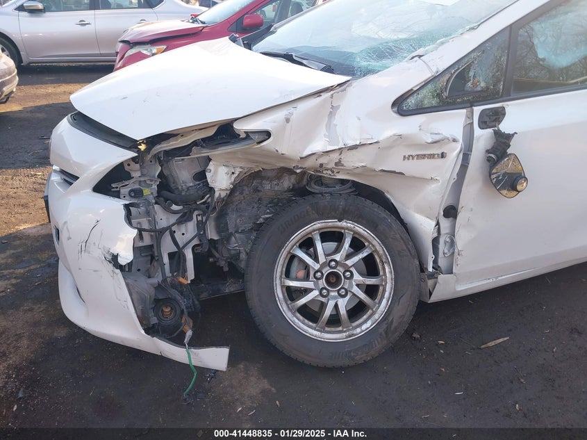 2014 TOYOTA PRIUS V VIN: JTDZN3EU5E3308213
