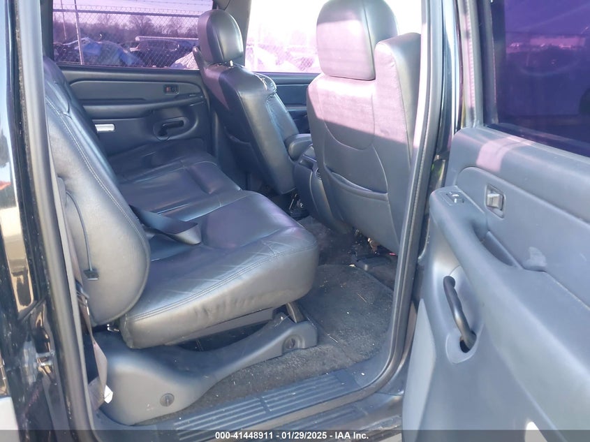 2002 Chevrolet Avalanche 1500 VIN: 3GNEC13T32G268216 Lot: 41448911