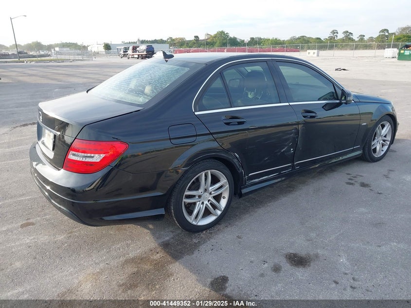 2012 MERCEDES-BENZ C 250 VIN: WDDGF4HB4CR205112