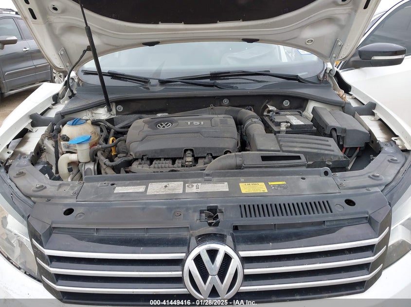2015 VOLKSWAGEN PASSAT VIN: 1VWBS7A35FC029681