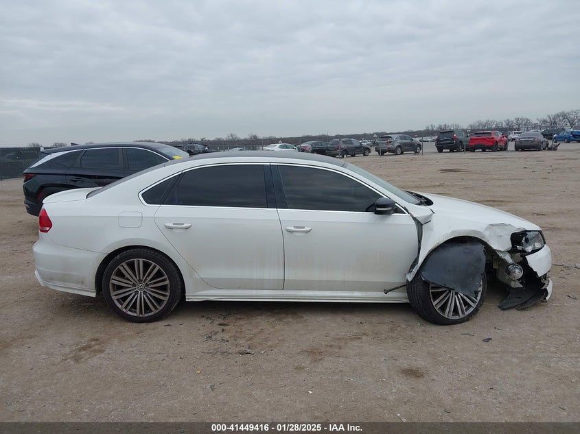 2015 VOLKSWAGEN PASSAT VIN: 1VWBS7A35FC029681