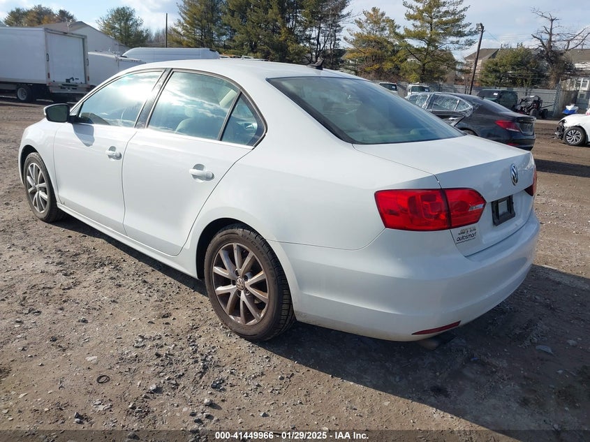 2014 VOLKSWAGEN JETTA VIN: 3VWB17AJ8EM422931