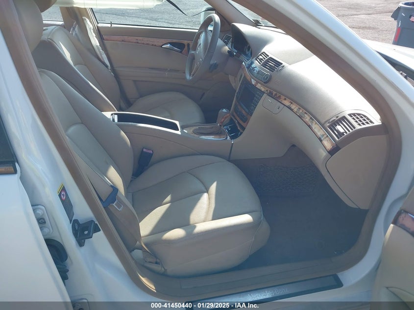 2009 MERCEDES-BENZ E VIN: WDBUF56X99B425606