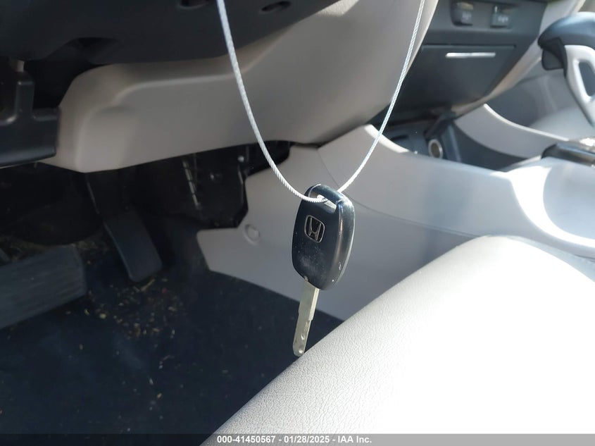 2013 HONDA CIVIC VIN: 19XFB2F90DE273295