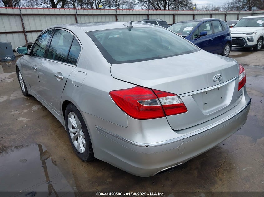 2013 HYUNDAI GENESIS 3.8 - KMHGC4DD2DU219725