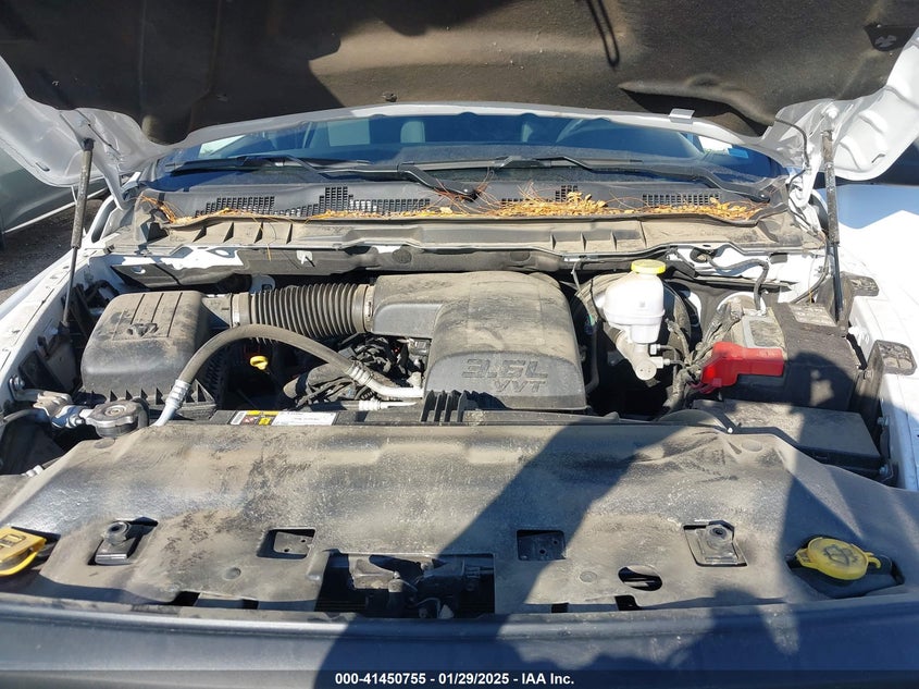 2024 RAM 1500 CLASSIC VIN: 1C6RR7LG7RS124354