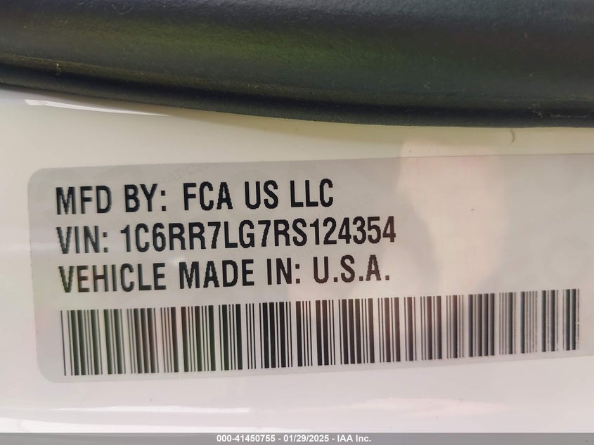2024 RAM 1500 CLASSIC VIN: 1C6RR7LG7RS124354