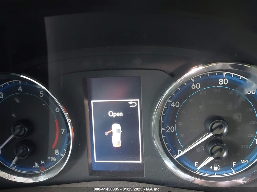 2019 TOYOTA COROLLA VIN: 5YFBURHE0KP883625