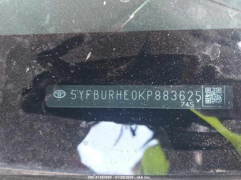 2019 TOYOTA COROLLA VIN: 5YFBURHE0KP883625