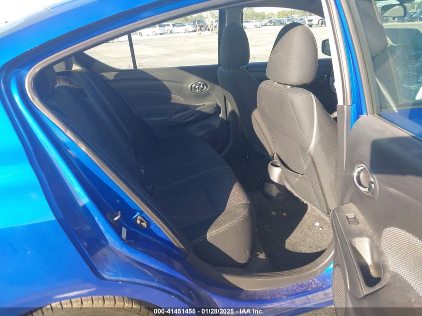 2017 NISSAN VERSA 1.6 SV - 3N1CN7AP8HL897203