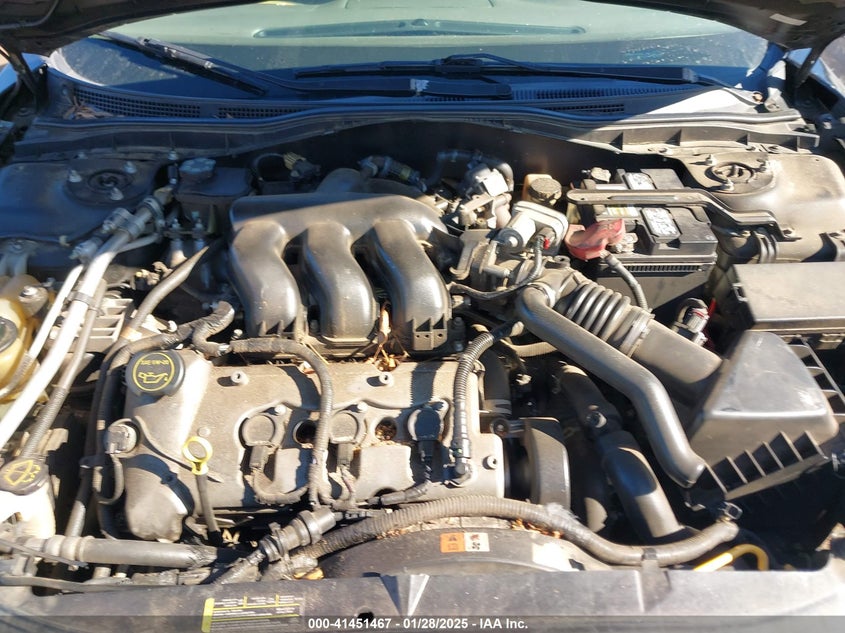 2007 FORD FUSION VIN: 3FAHP08177R231800