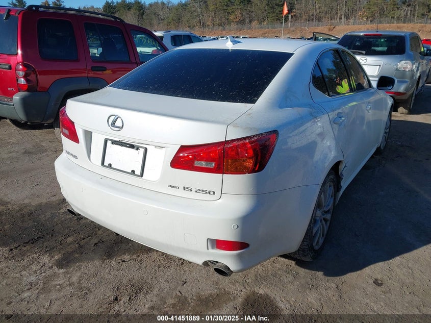 2008 LEXUS IS 250 VIN: JTHCK262085022511