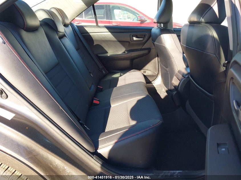 2017 TOYOTA CAMRY SE - 4T1BF1FKXHU429121