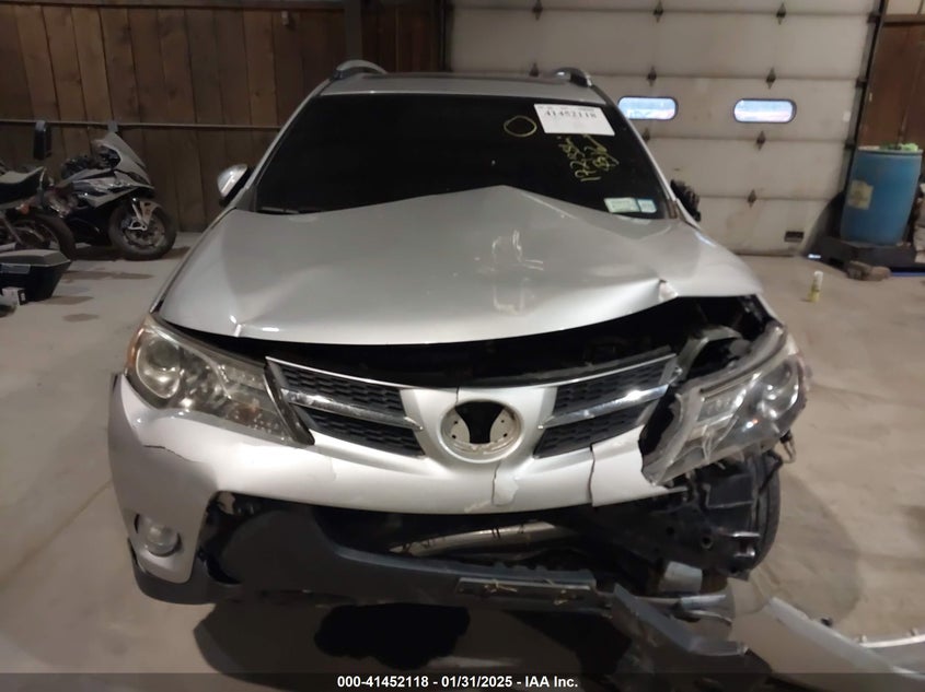2014 TOYOTA RAV4 XLE - 2T3WFREV8EW129656