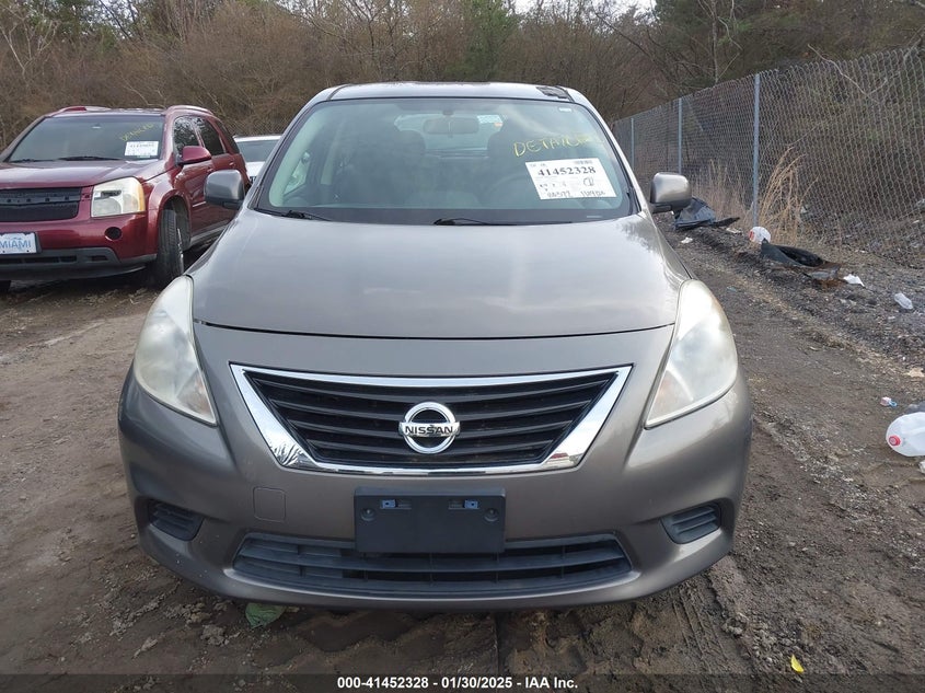 2014 NISSAN VERSA 1.6 SV - 3N1CN7AP3EL813641