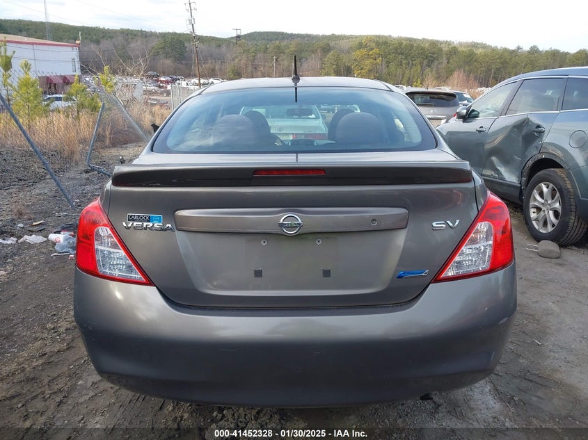 2014 NISSAN VERSA 1.6 SV - 3N1CN7AP3EL813641