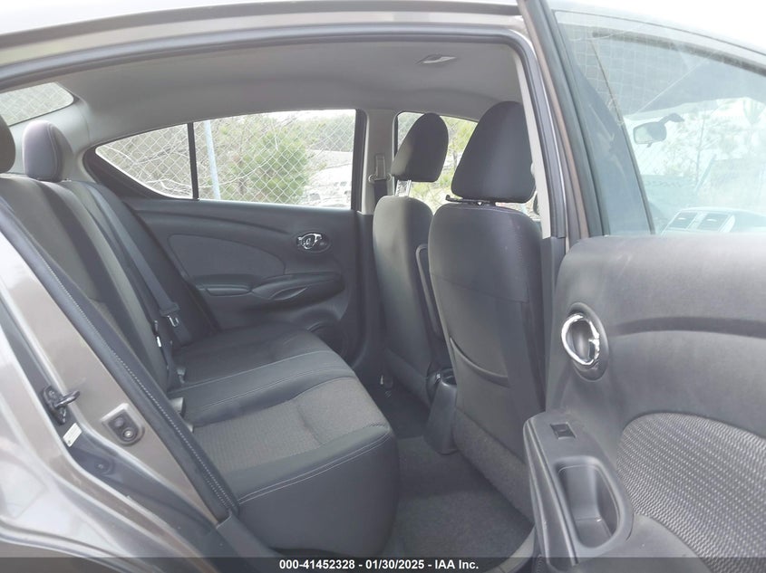 2014 NISSAN VERSA 1.6 SV - 3N1CN7AP3EL813641