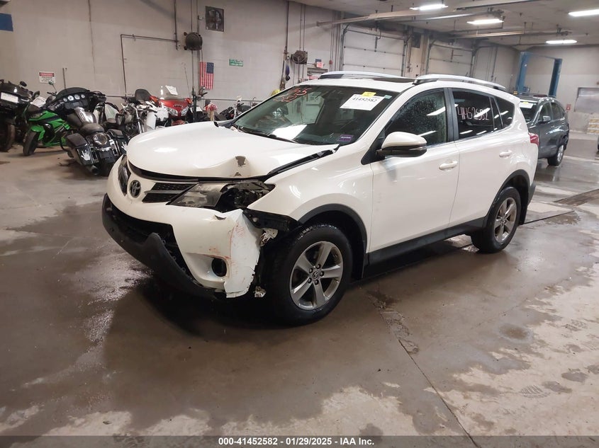 2015 TOYOTA RAV4 XLE - JTMRFREVXFD162332