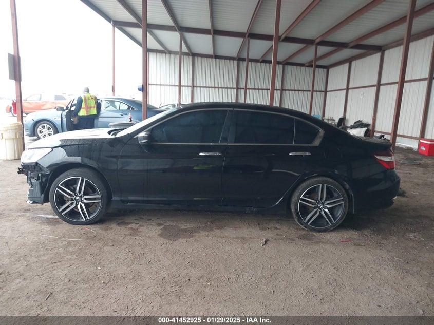 2017 HONDA ACCORD VIN: 1HGCR2F57HA242194