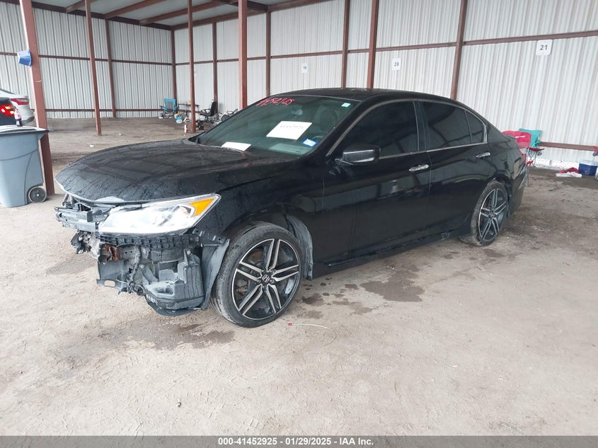 2017 HONDA ACCORD VIN: 1HGCR2F57HA242194