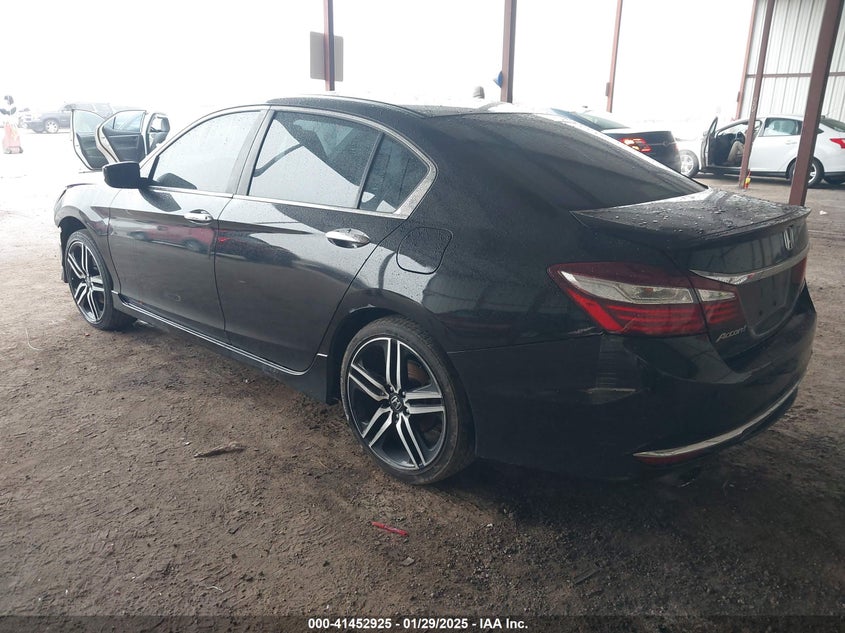 2017 HONDA ACCORD VIN: 1HGCR2F57HA242194