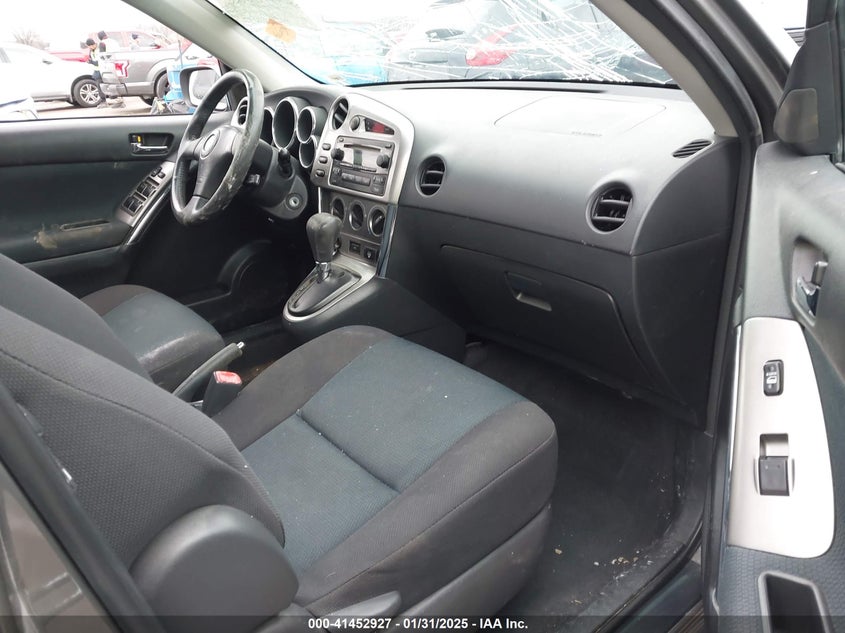 2007 TOYOTA MATRIX VIN: 2T1KR32E37C635657