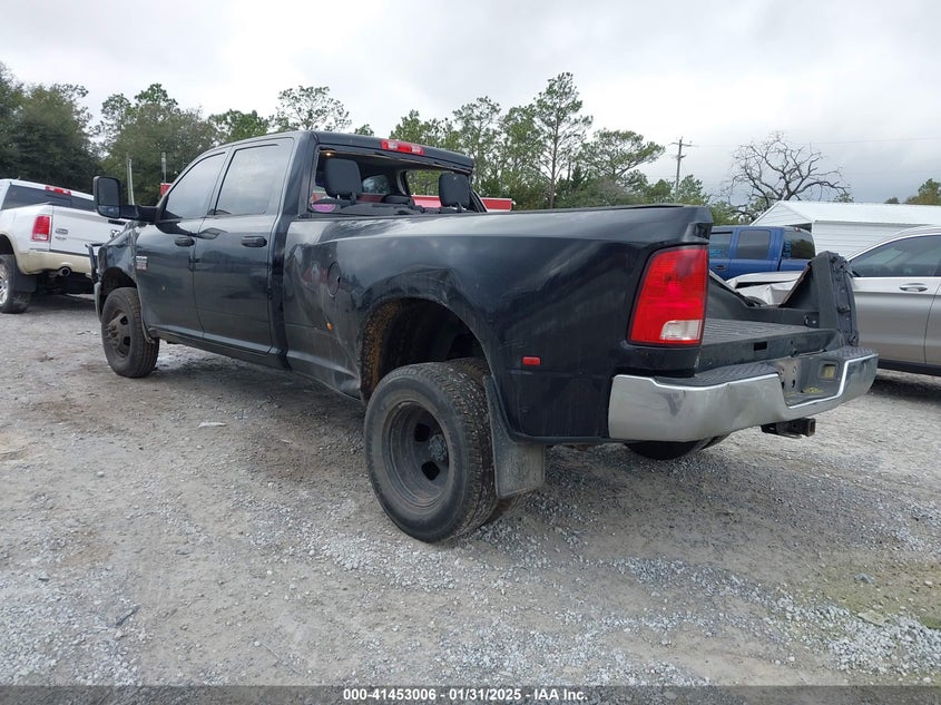 Vin: 3c63drgl4cg124981, lot: 41943599, dodge ram 3500 20123