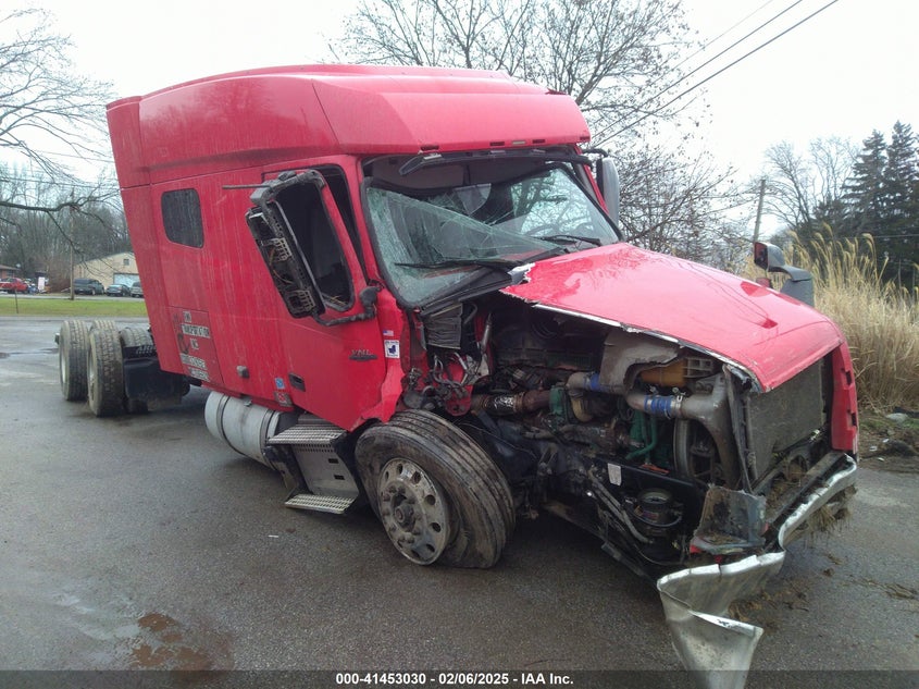 2019 VOLVO VNL