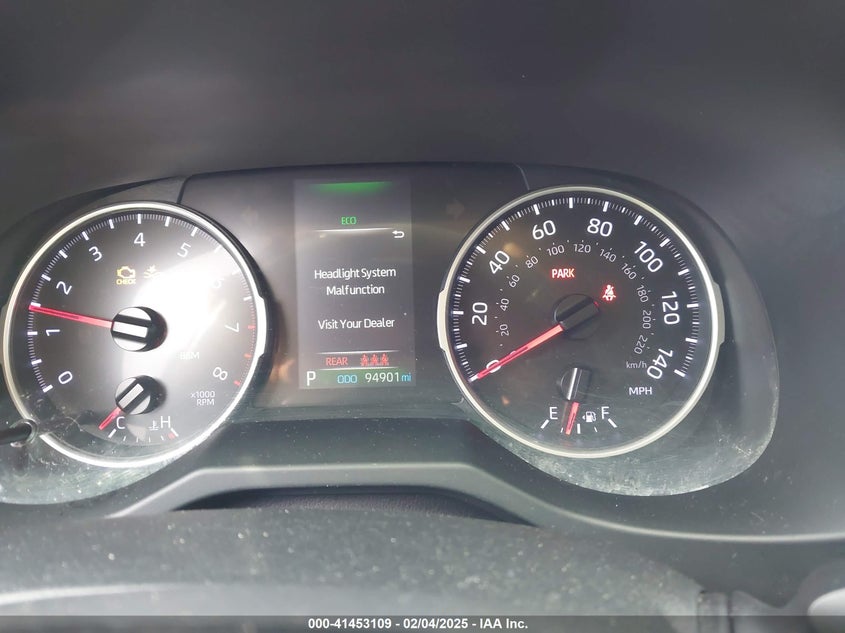 2019 TOYOTA RAV4 XLE - JTMP1RFV7KD007705