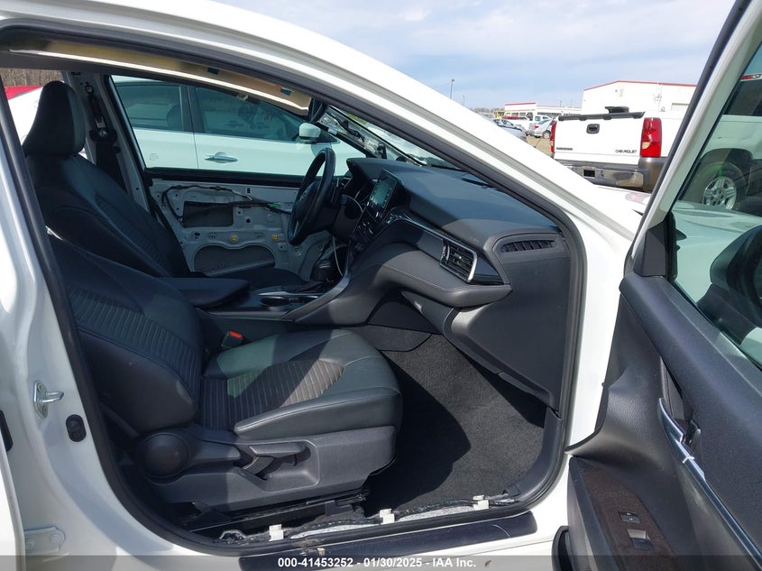 2022 TOYOTA CAMRY VIN: 4T1T11AK6NU013136
