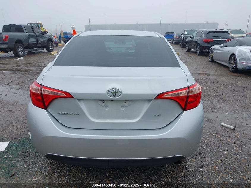 2018 TOYOTA COROLLA LE - 5YFBURHE5JP841384