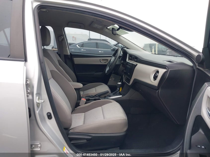 2018 TOYOTA COROLLA LE - 5YFBURHE5JP841384