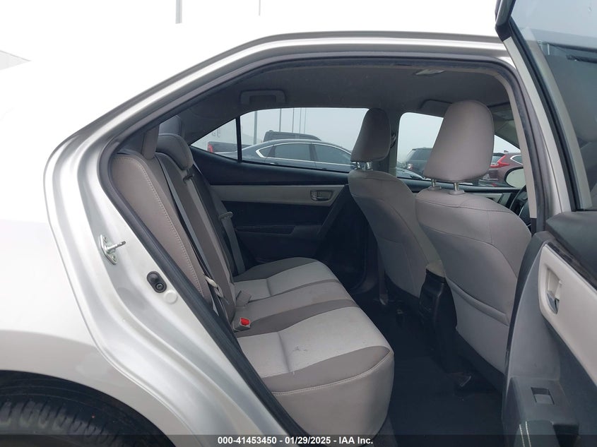 2018 TOYOTA COROLLA LE - 5YFBURHE5JP841384