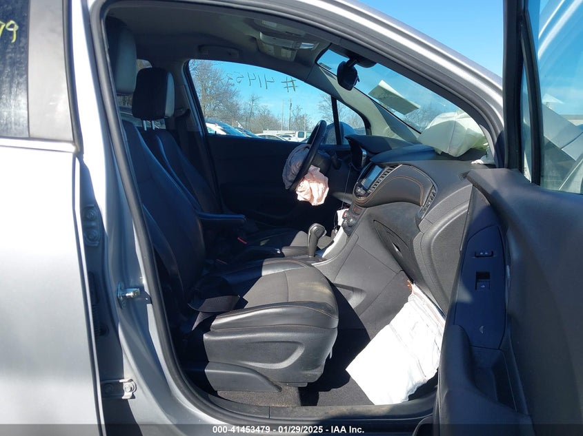 2017 CHEVROLET TRAX LT - 3GNCJLSB3HL208180