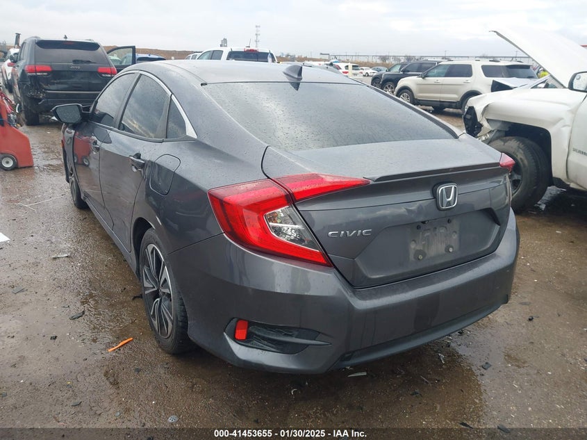 2018 HONDA CIVIC VIN: JHMFC1F3XJX017615