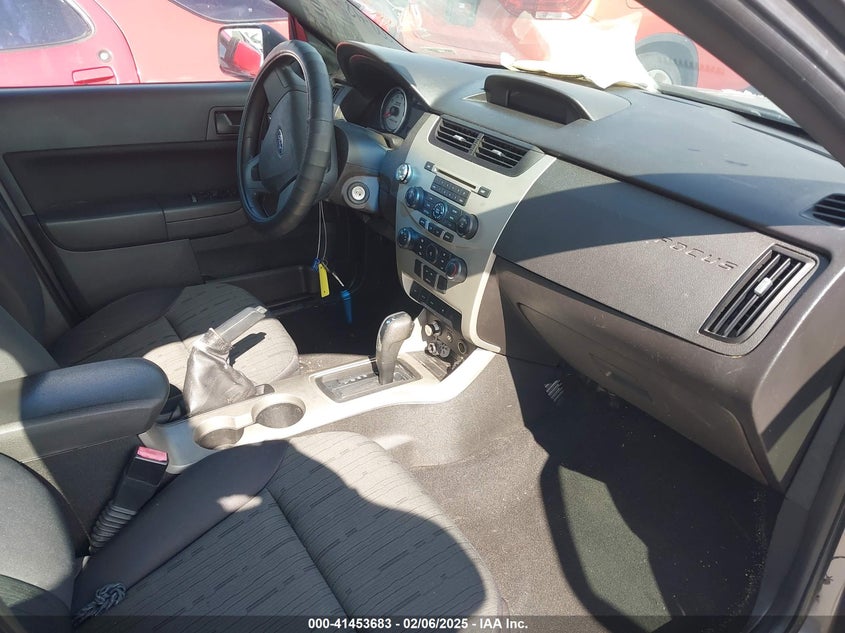 2011 FORD FOCUS VIN: 1FAHP3FN5BW120918