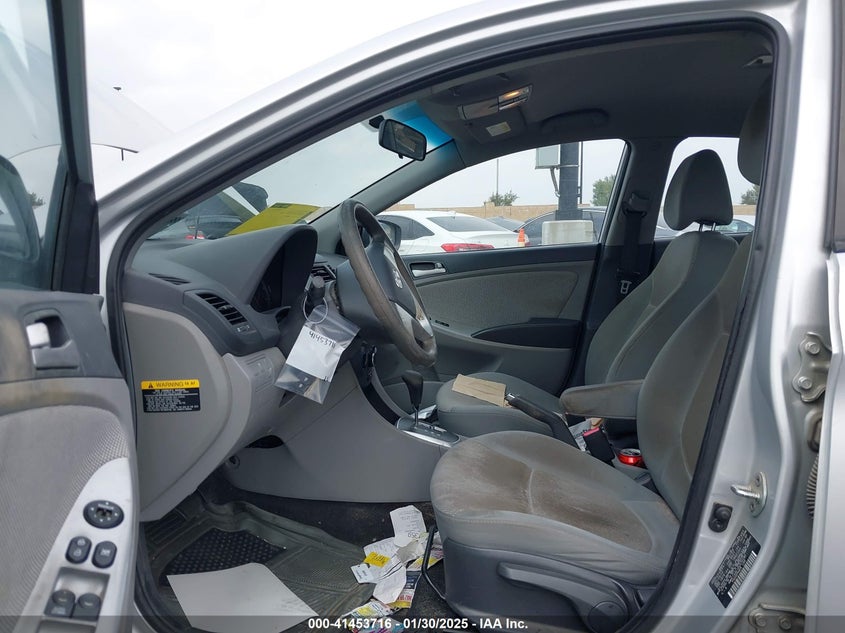 2013 HYUNDAI ACCENT GLS - KMHCT4AE1DU370180