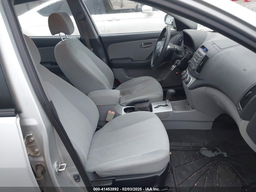 2007 HYUNDAI ELANTRA VIN: KMHDU46D79U621812