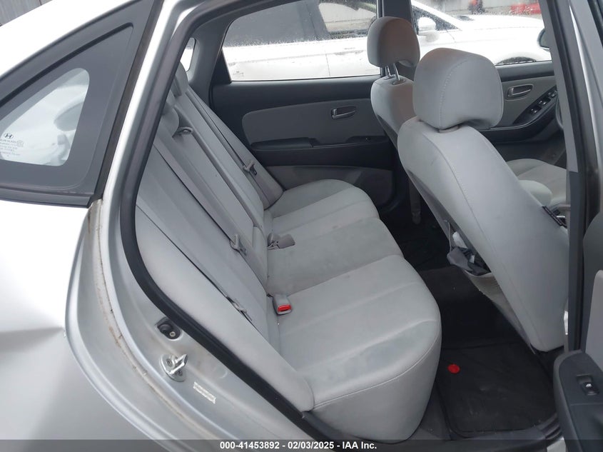2007 HYUNDAI ELANTRA VIN: KMHDU46D79U621812
