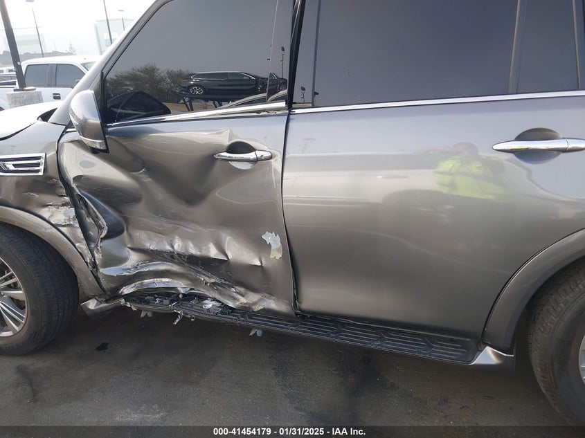2021 INFINITI QX80 LUXE - JN8AZ2AF4M9717841