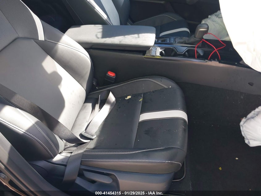 2025 TOYOTA CAMRY VIN: 4T1DAACKXSU018451