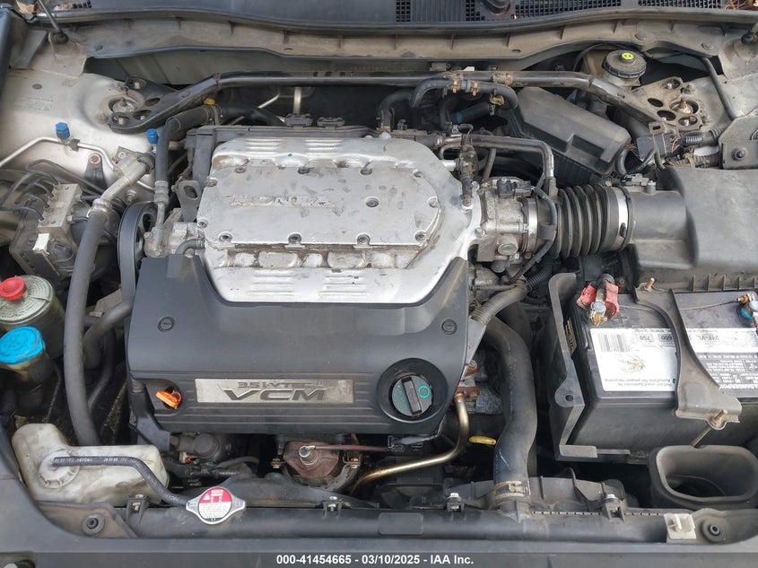 2009 HONDA ACCORD SDN VIN: 1HGCP36859A012046