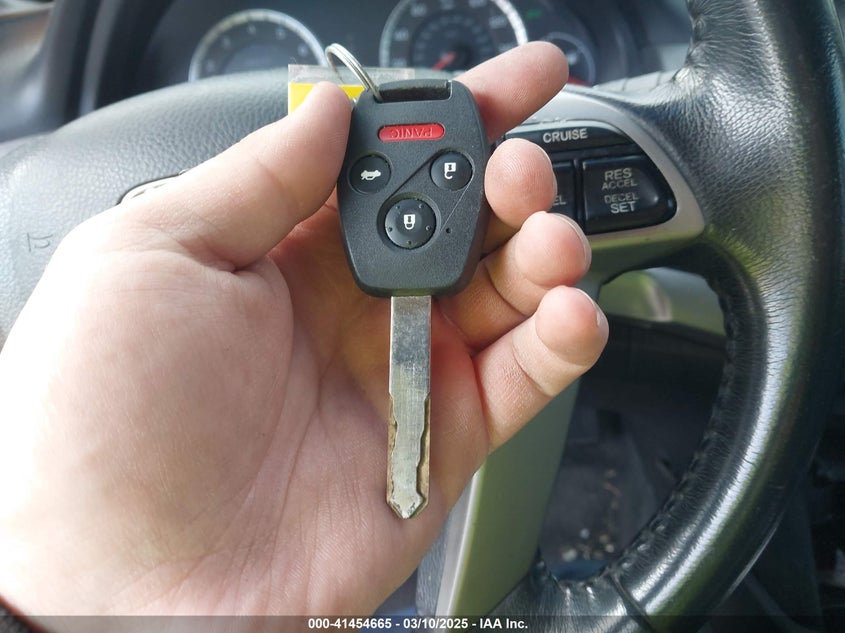 2009 HONDA ACCORD SDN VIN: 1HGCP36859A012046