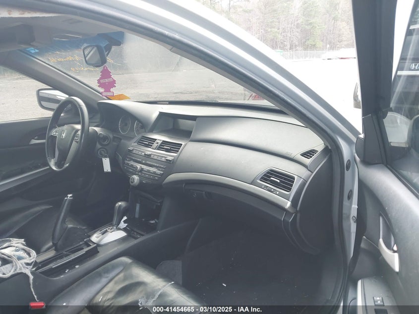2009 HONDA ACCORD SDN VIN: 1HGCP36859A012046