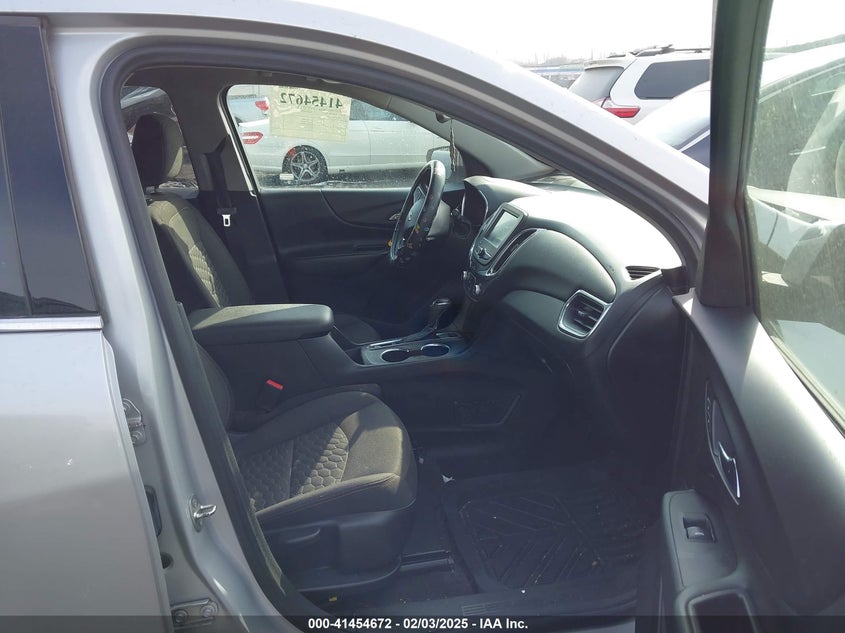 2018 CHEVROLET EQUINOX VIN: 2GNAXSEV5J6282071