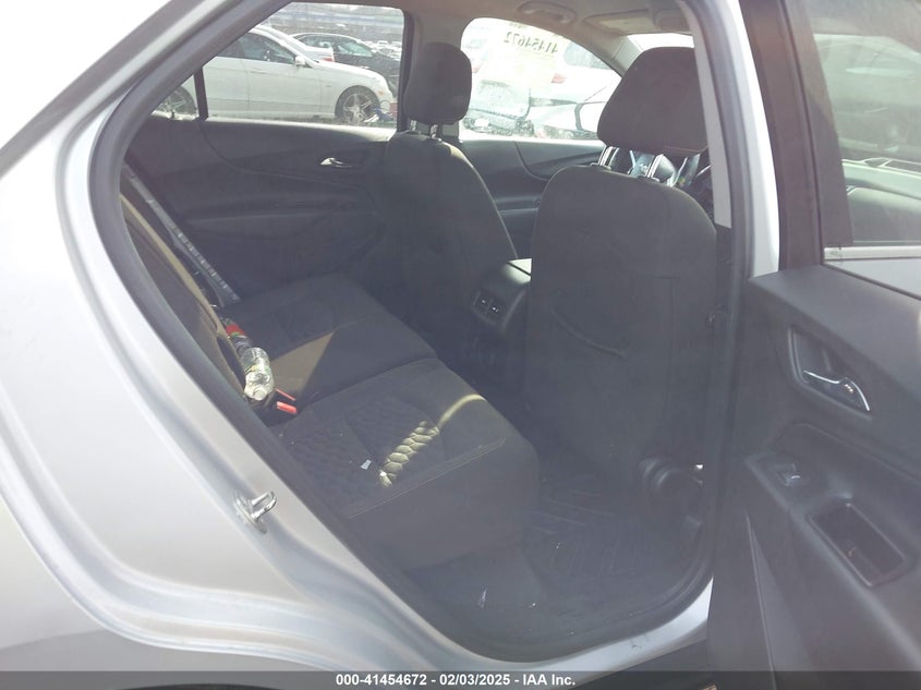 2018 CHEVROLET EQUINOX VIN: 2GNAXSEV5J6282071