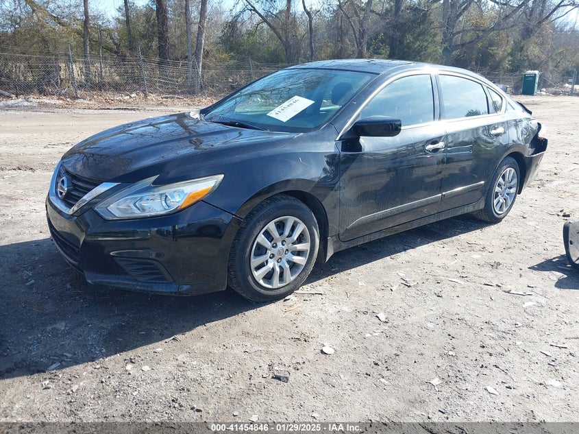 2017 NISSAN ALTIMA VIN: 1N4AL3AP4HN318068