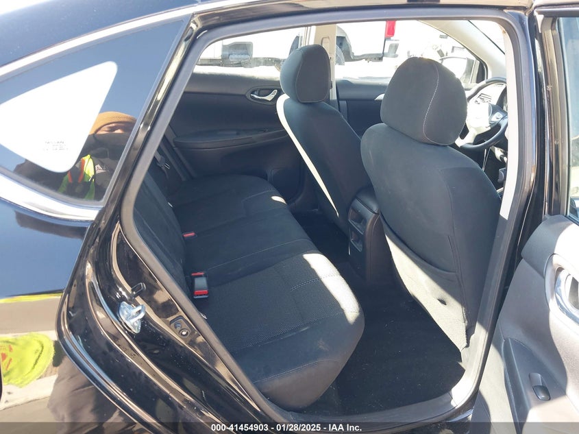 2018 NISSAN SENTRA VIN: 3N1AB7AP1JY327715
