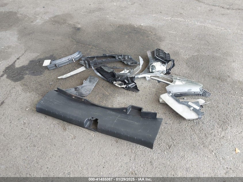 2013 HONDA ACCORD VIN: 1HGCR2F51DA187347