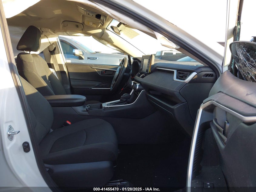 2021 TOYOTA RAV4 LE - 2T3K1RFV3MW162526